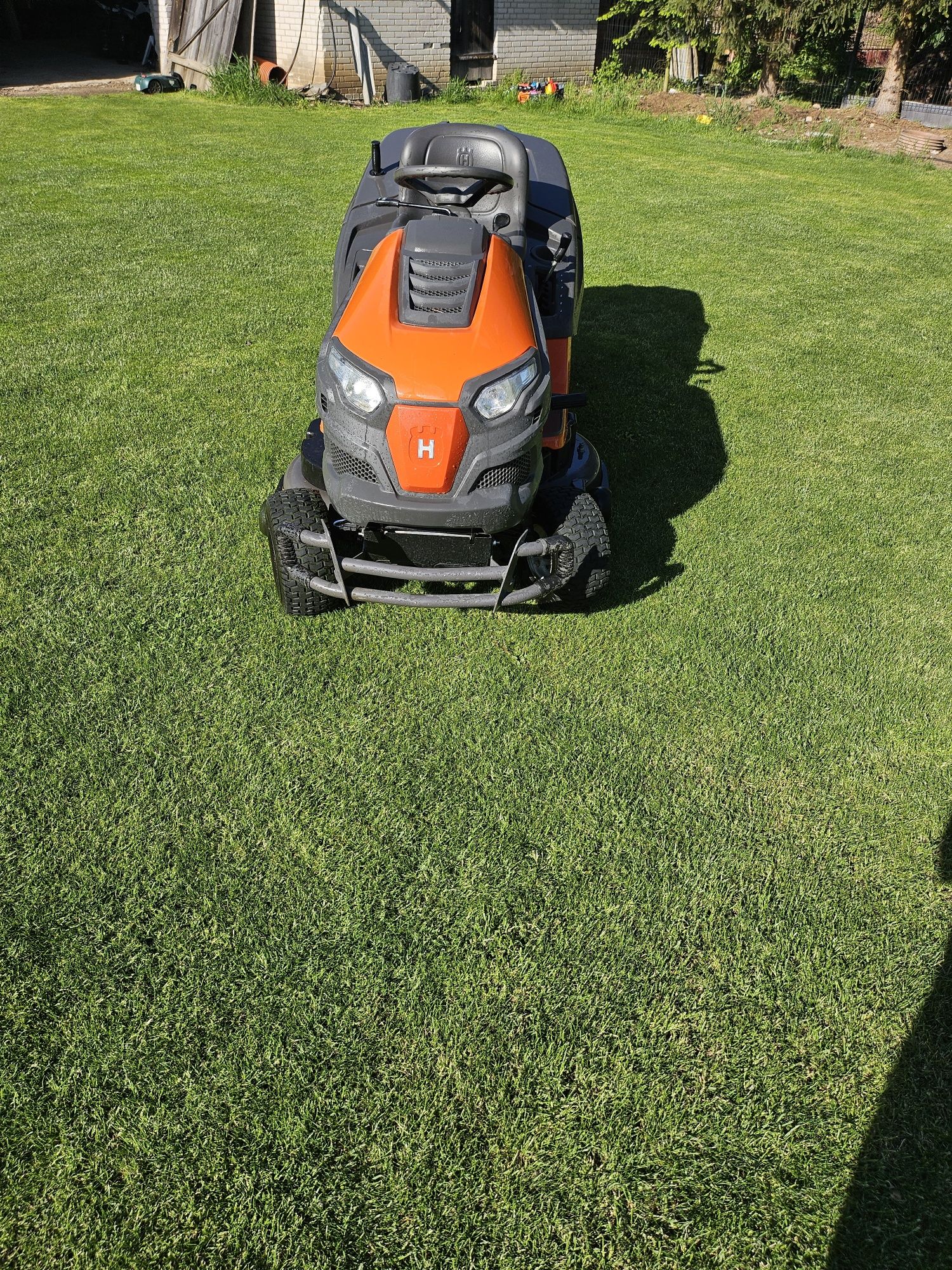 Kosiarka Traktorek Husqvarna TC 242T 2023 Briggs&Stratton