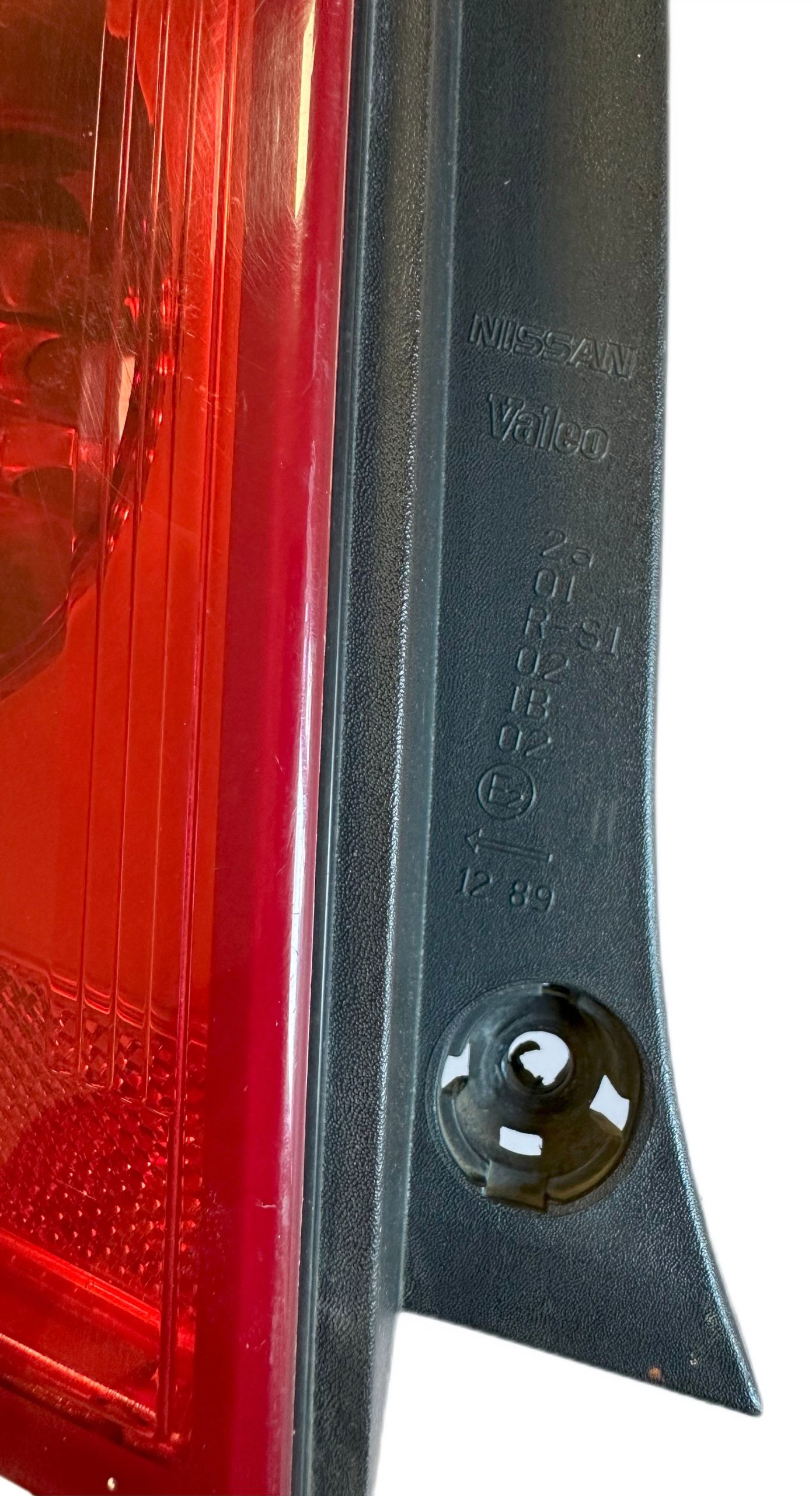 Lampa TYŁ Tylna Lewa Nissan Primera P12 Kombi 2A01RS102IB02
