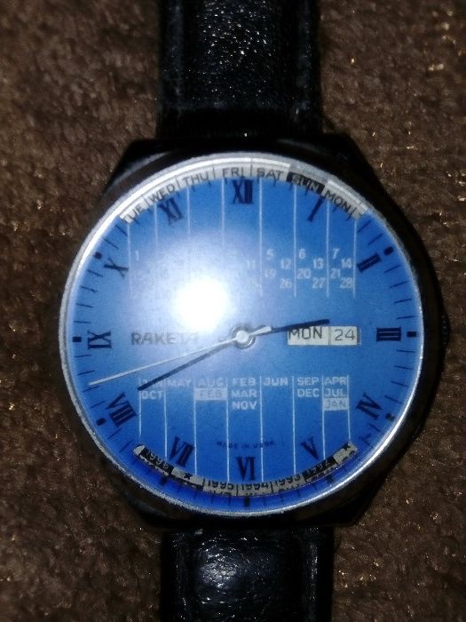Радянський наручний годинник Ракета