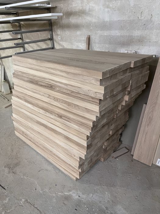 Schody, stopnie z litego dębu. Stopień 1100x300x40 mm.Trepy z dębu