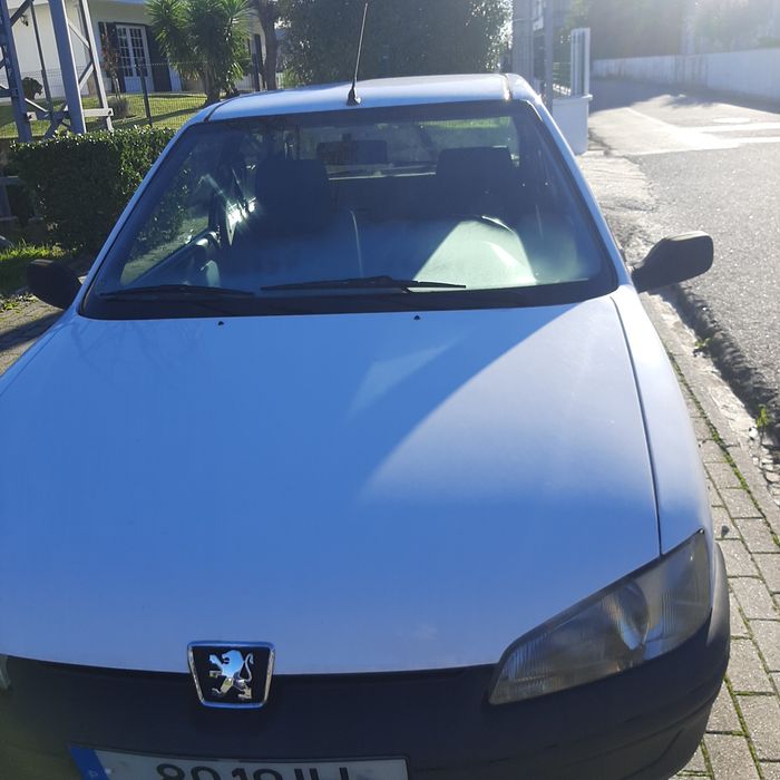 Carro peugeot 106