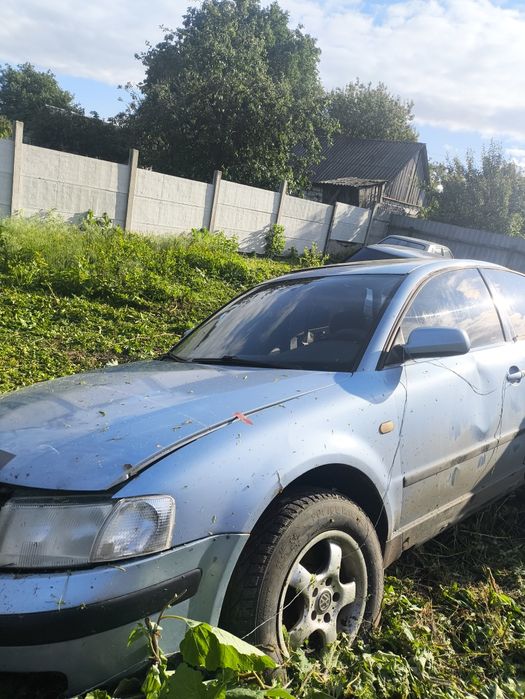 Фольксваген пасат б5 1,8 бензин мотор Volkswagen Passat B5 в розриве е