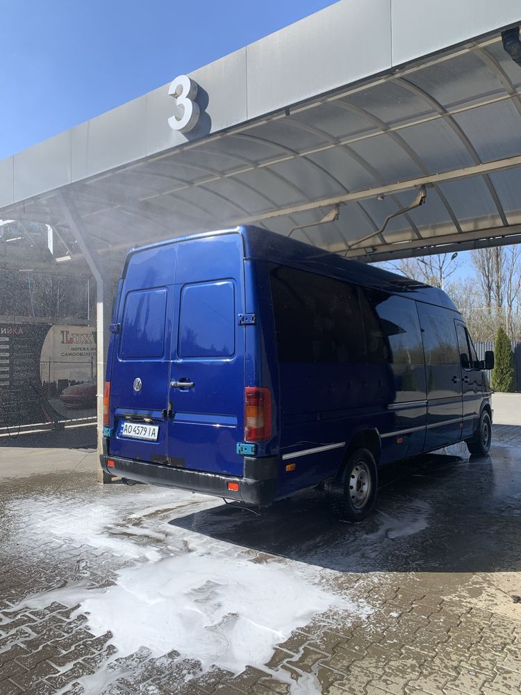 Автобус Volkawagen LT