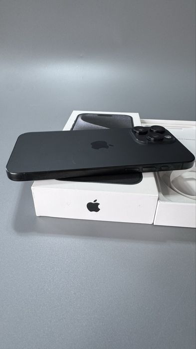 Iphone 15 pro max 512 Black Titanium