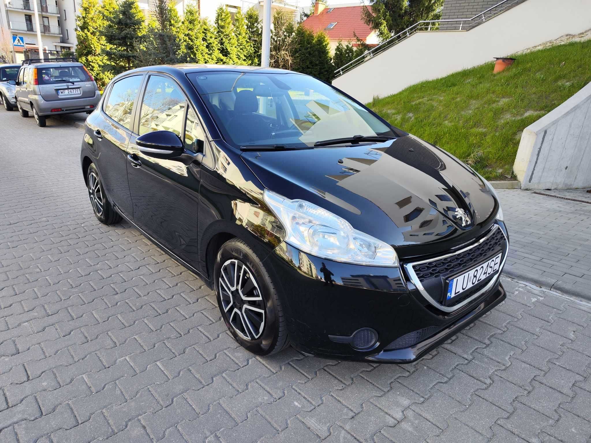 Peugeot 208 1.6 HDI 2012r 182tys km Navi Klimatronik Multifunkcja