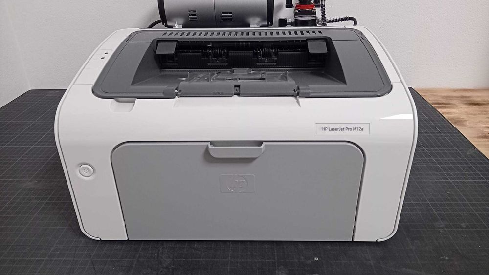Impressora HP LaserJet Pro M12a
