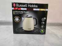 Kompaktowy czajnik Russell Hobbs
