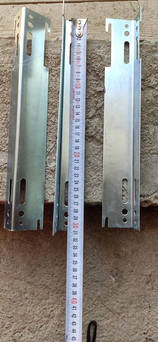 Кронштейн кріплення радіатора