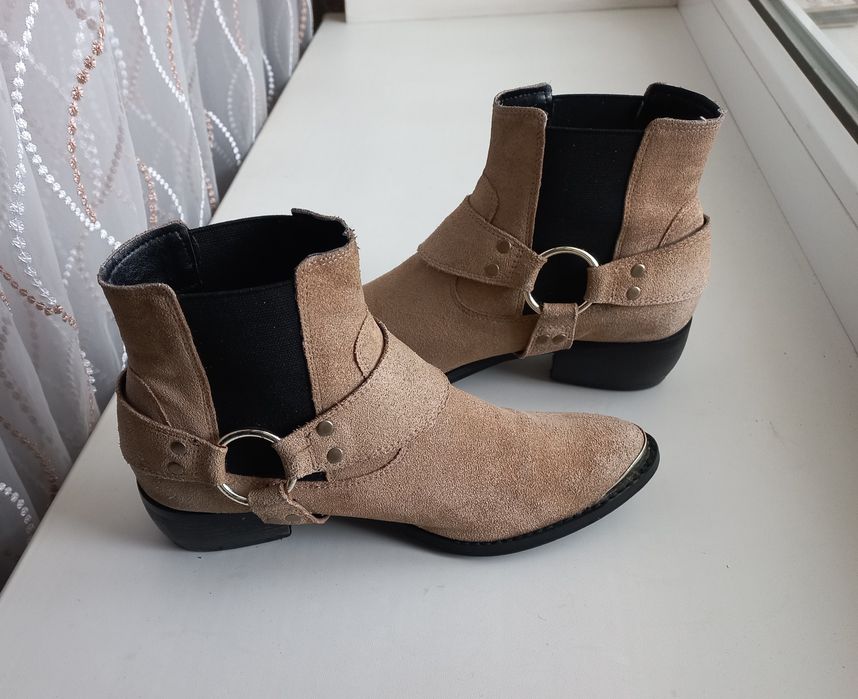 Казаки River Island,замша