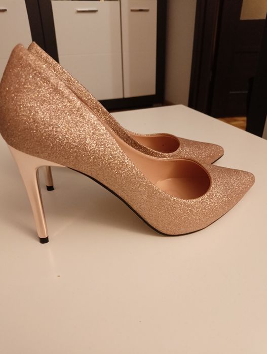 Szpilki różowe złoto rozm 38