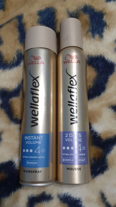 Набір піна і лак для волосся wellaflekx