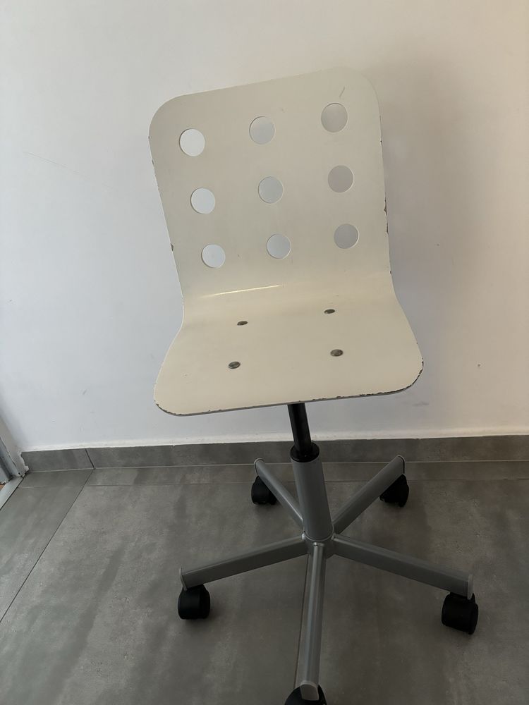 Krzesło IKEA JULes