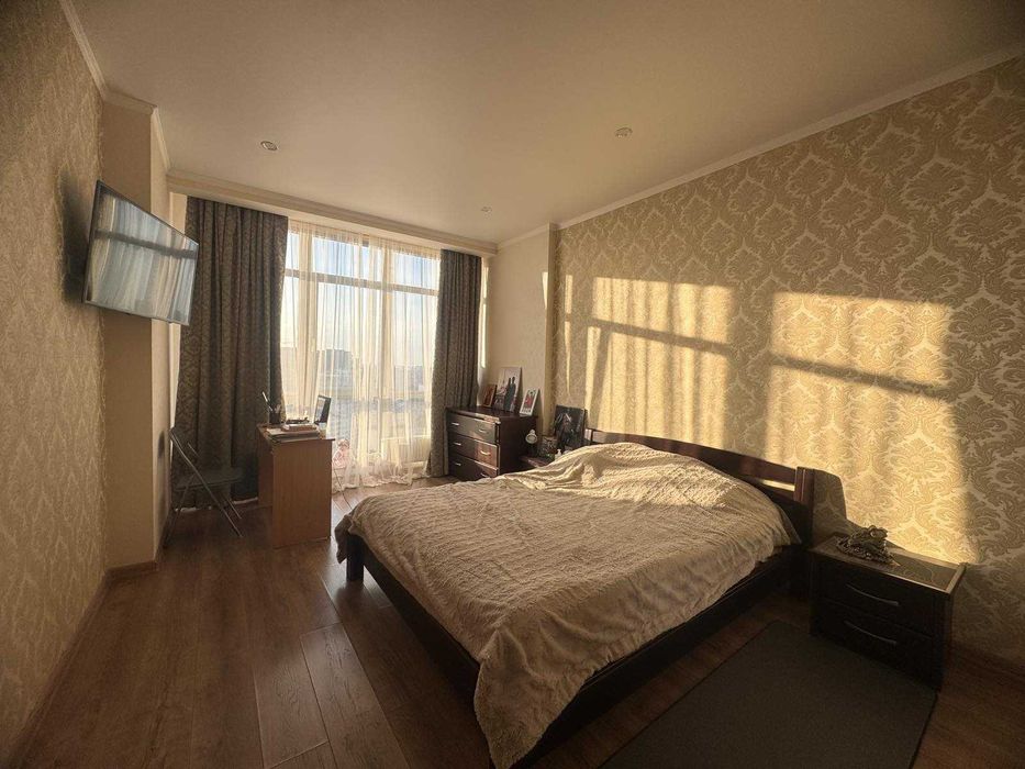 Аркадия. 1к квартира с ремонтом в ЖК Гольфстрим, 48 м. Вид на Тенистую