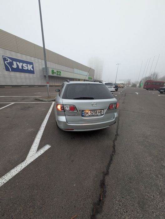 Мазда 6 2006 року