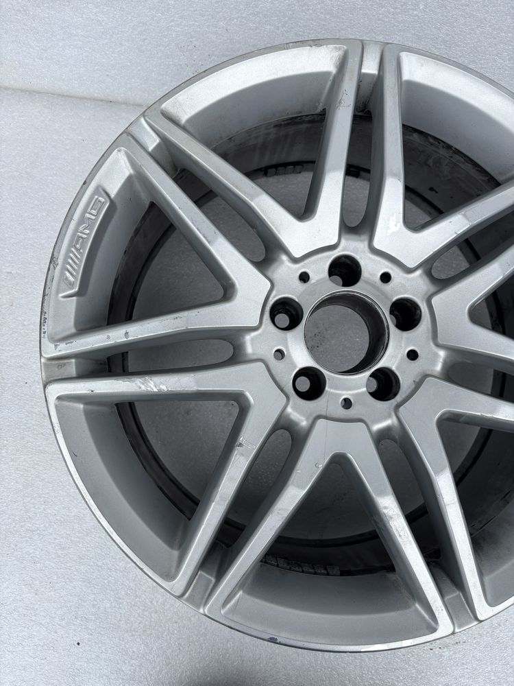 Mercedes E-KLASA W212 W207 felga aluminiowa AMG 5x112 ET44 8,5” x 19”