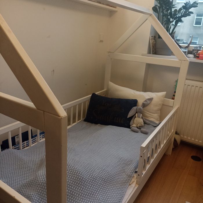 Łóżko dziecięce domek białeayerac 70x 140