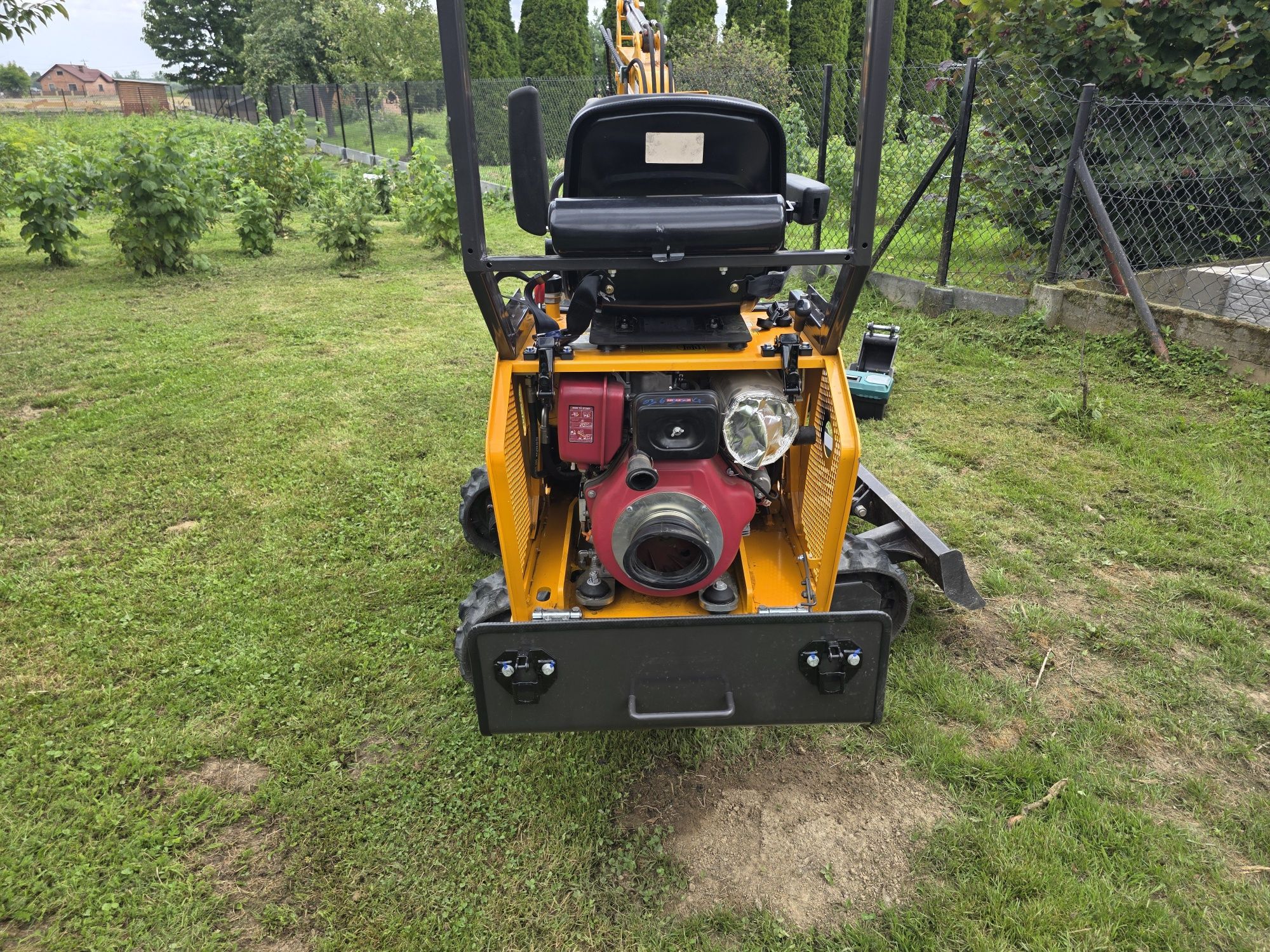 Minikoparka Berger BK800BS 3 łyżki ZESTAW
