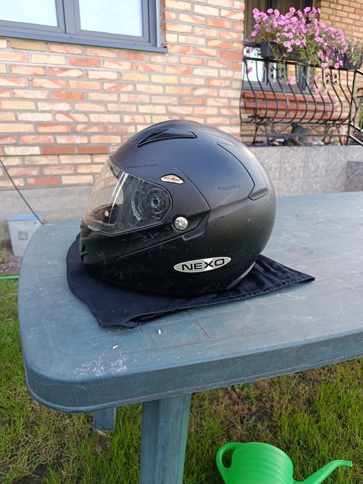 Kask firmy NEXO rozmiar S