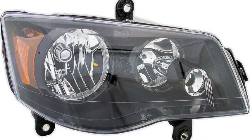 Reflektor czarny  Chrysler Town & Country -Dodge Grand caravan 08-19 r