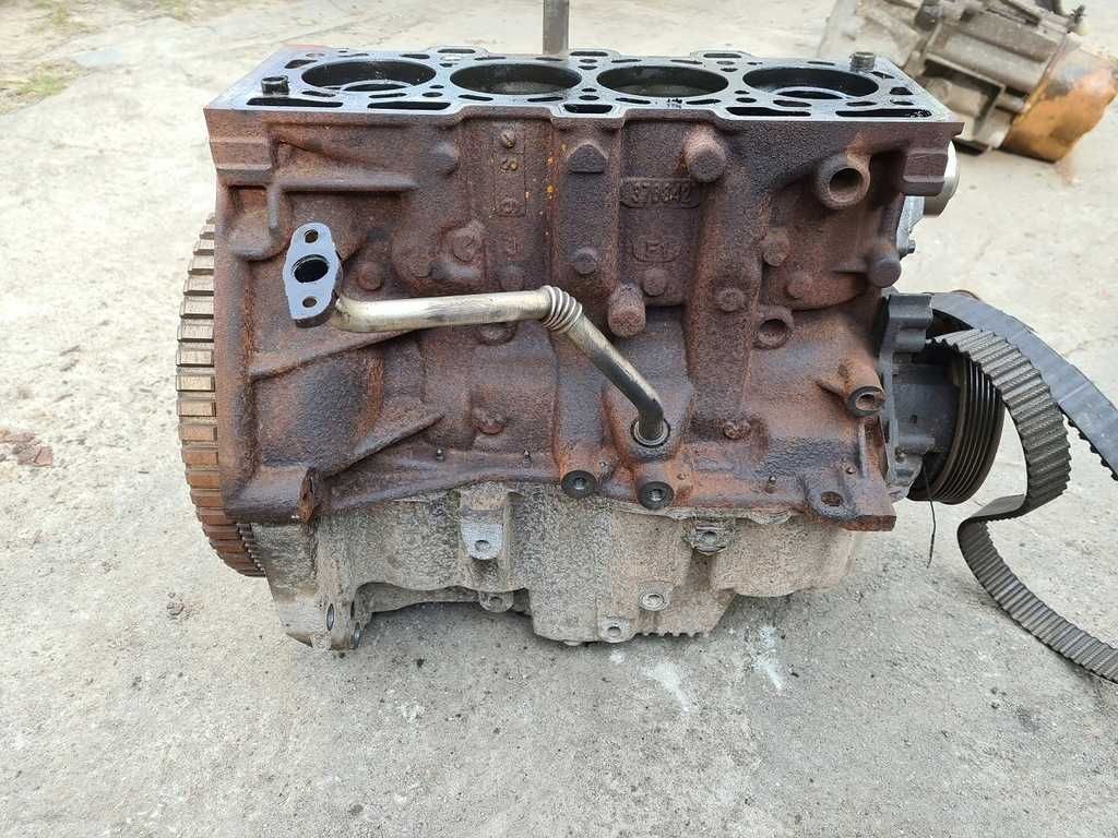 Блок цилиндров 1.5 dci Renault scenic megane kangoo Мегане Сценик Канг