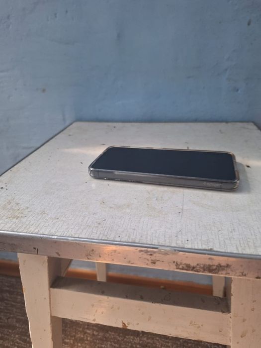 S23 Phantom black 8/256