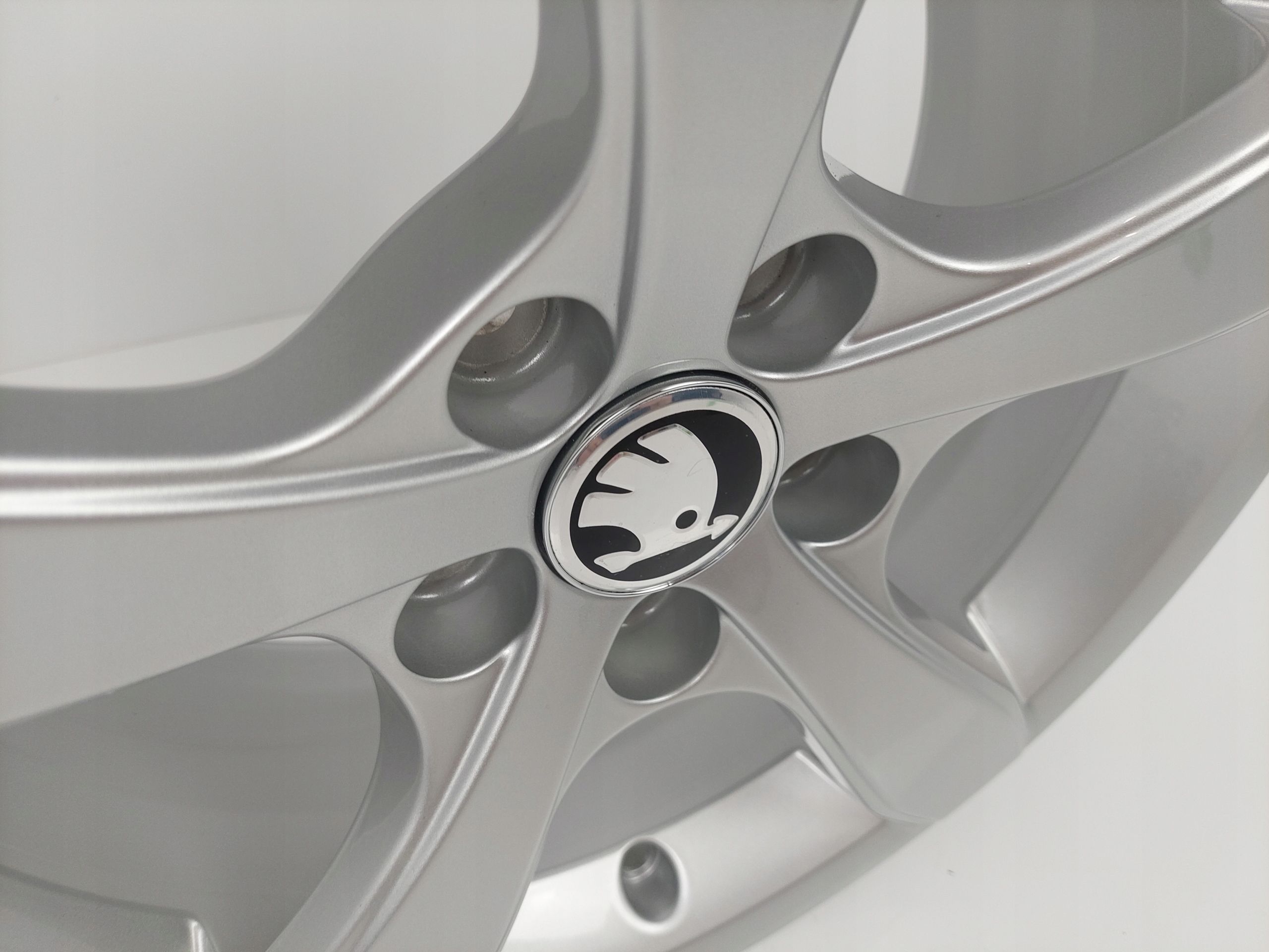NOWE Felgi Skoda 15 Fabia Octavia Rapid Scala