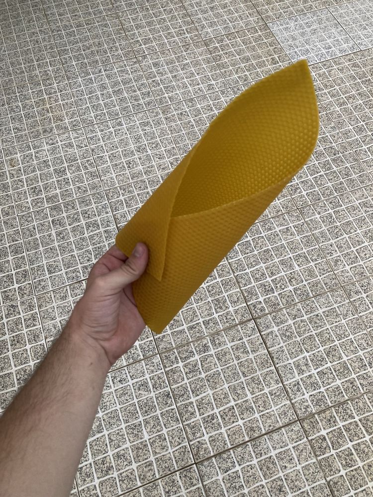 Cera de abelha moldada
