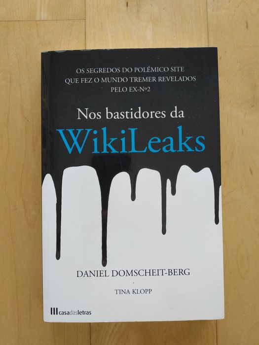 Livro "Nos bastidores da WikiLeaks"