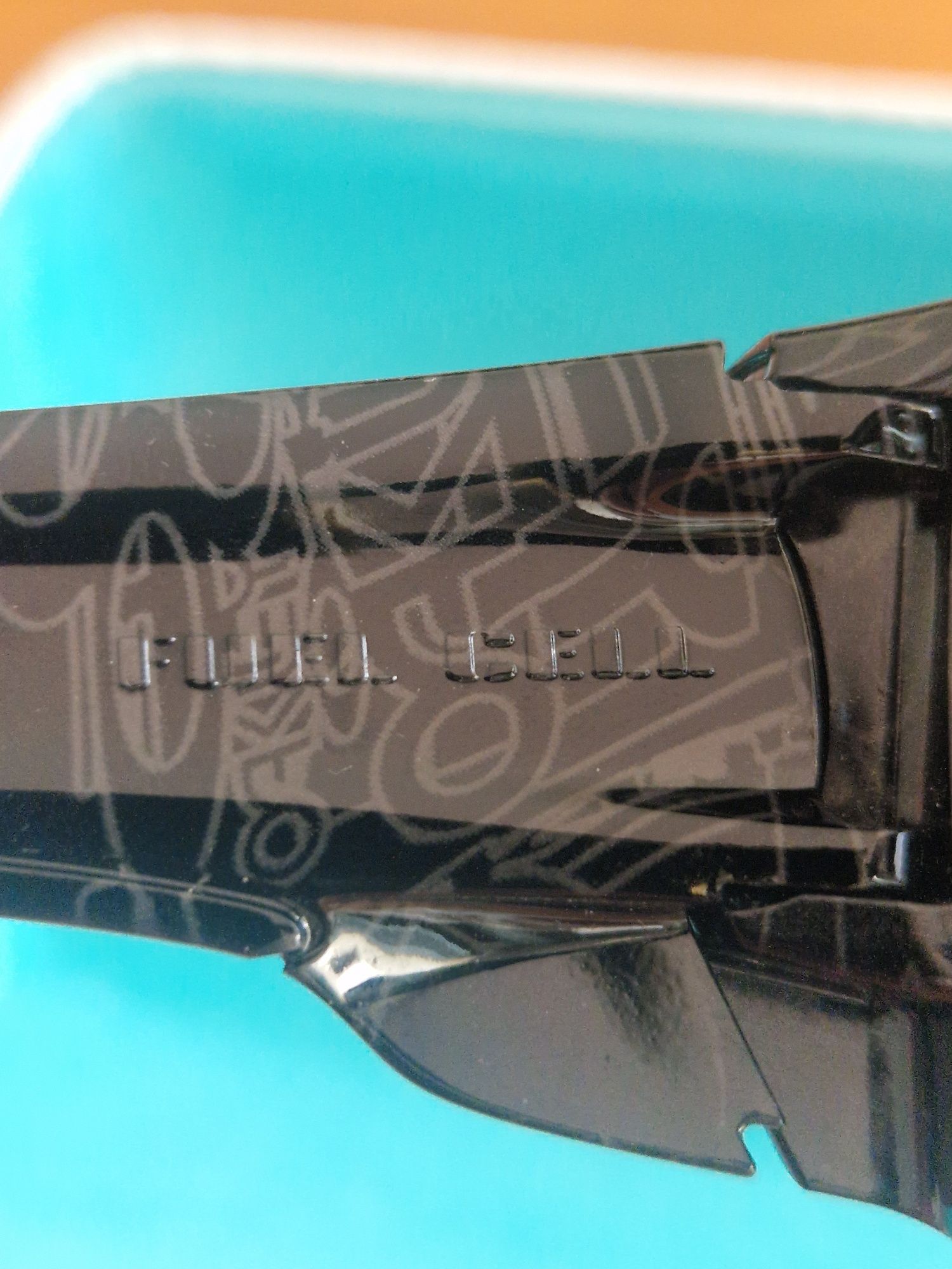 Óculos de sol "Oakley Fuel Cell", Made in USA