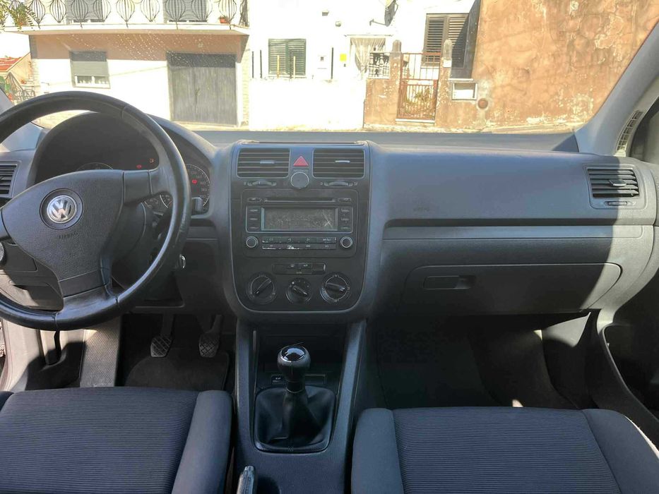 Volkswagen Golf 5 1.4 FSI