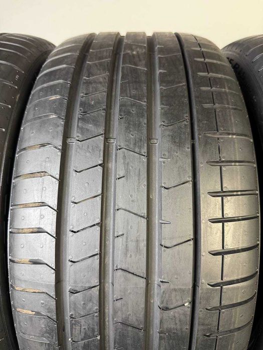 255/35/19 R19 Pirelli Pzero PZ4 RSC 96Y 4шт Літня шина 7мм DEMO та Б/В