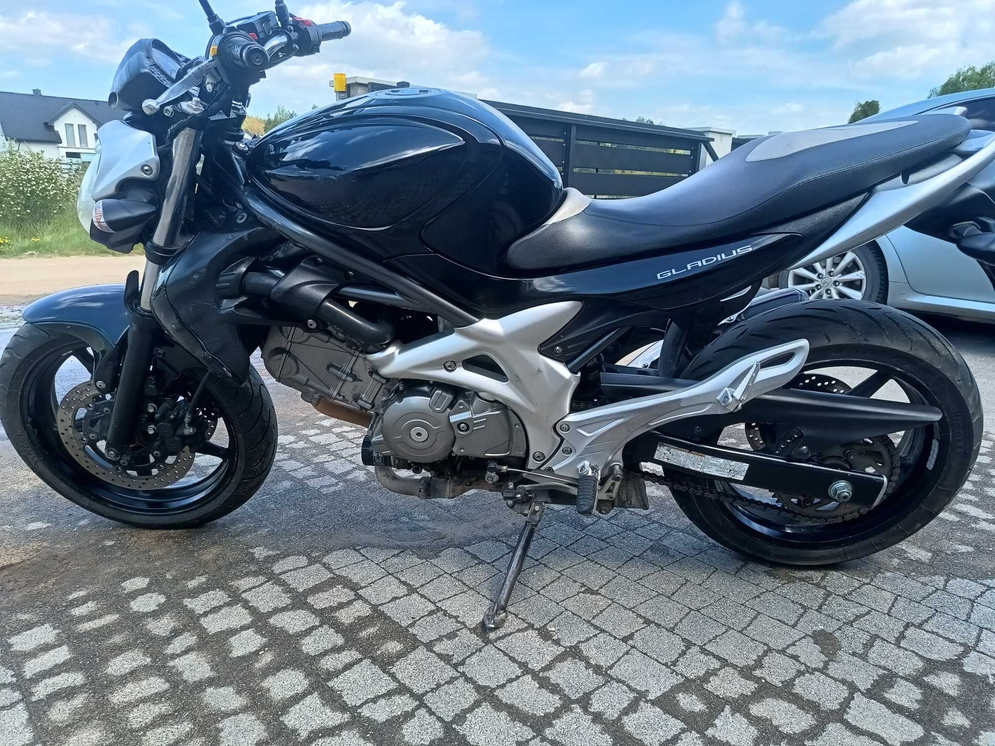 Suzuki SFV650 Gladius