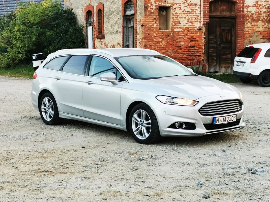 Ford Mondeo Film YouTube Key less wirtualny kokpit ledy zdalne odpalanie