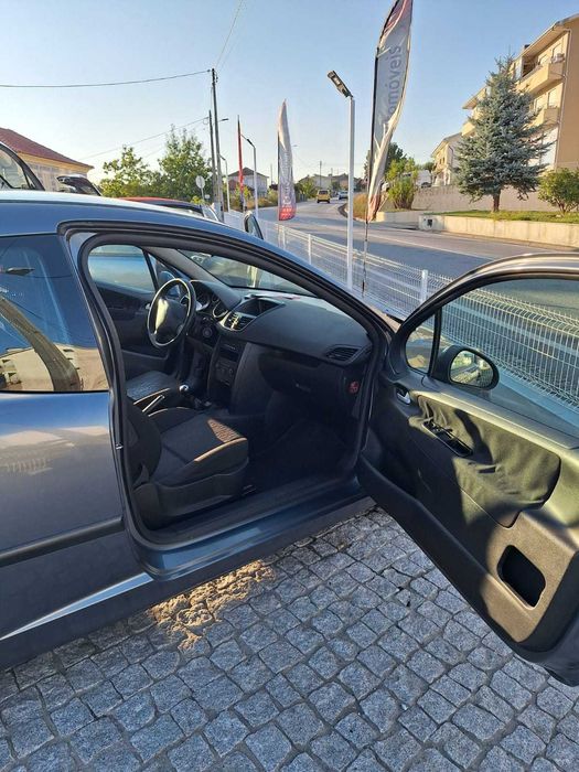 Peugeot 207, 1400 HDI (Diesel)