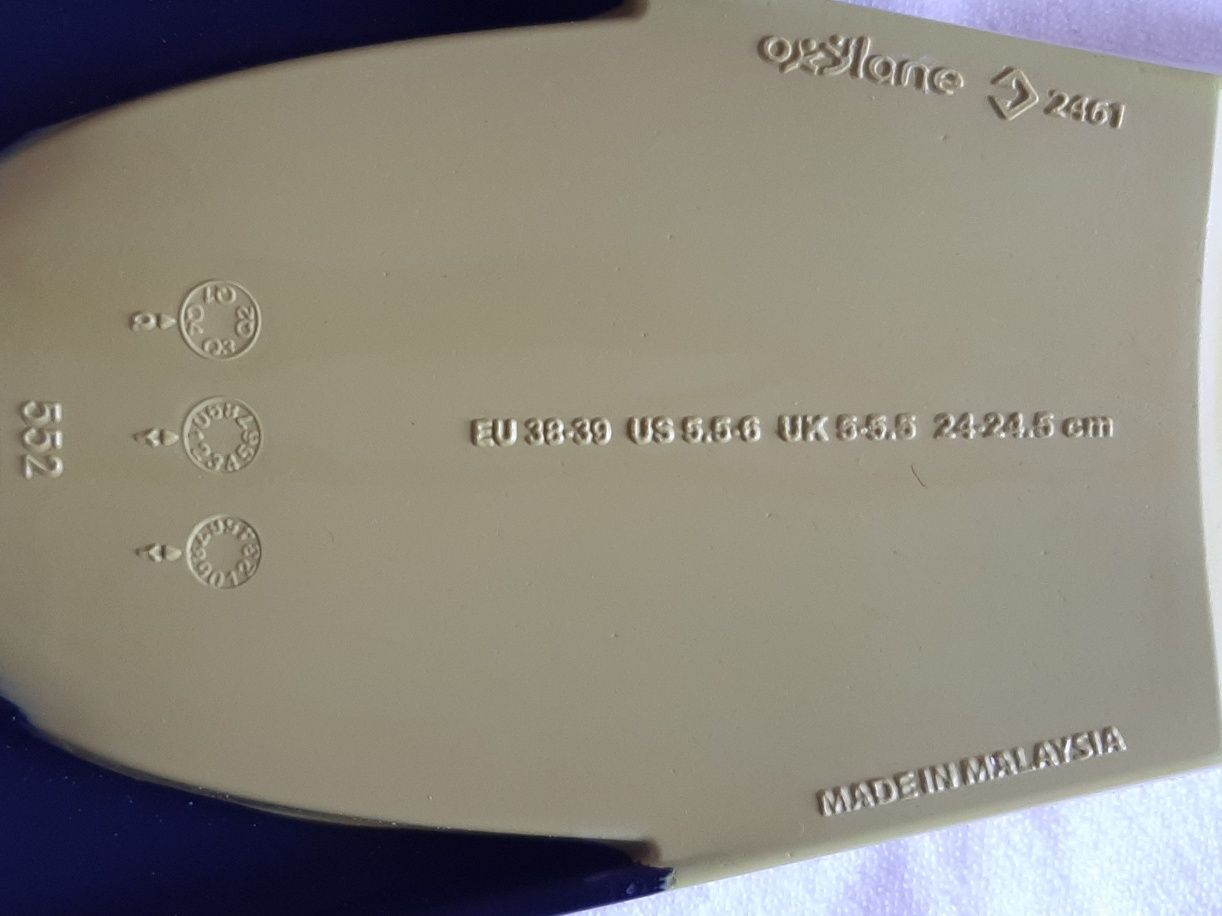 Fato de surf/bodyboard de criança e barbatanas da TRIBORD (Decathlon)