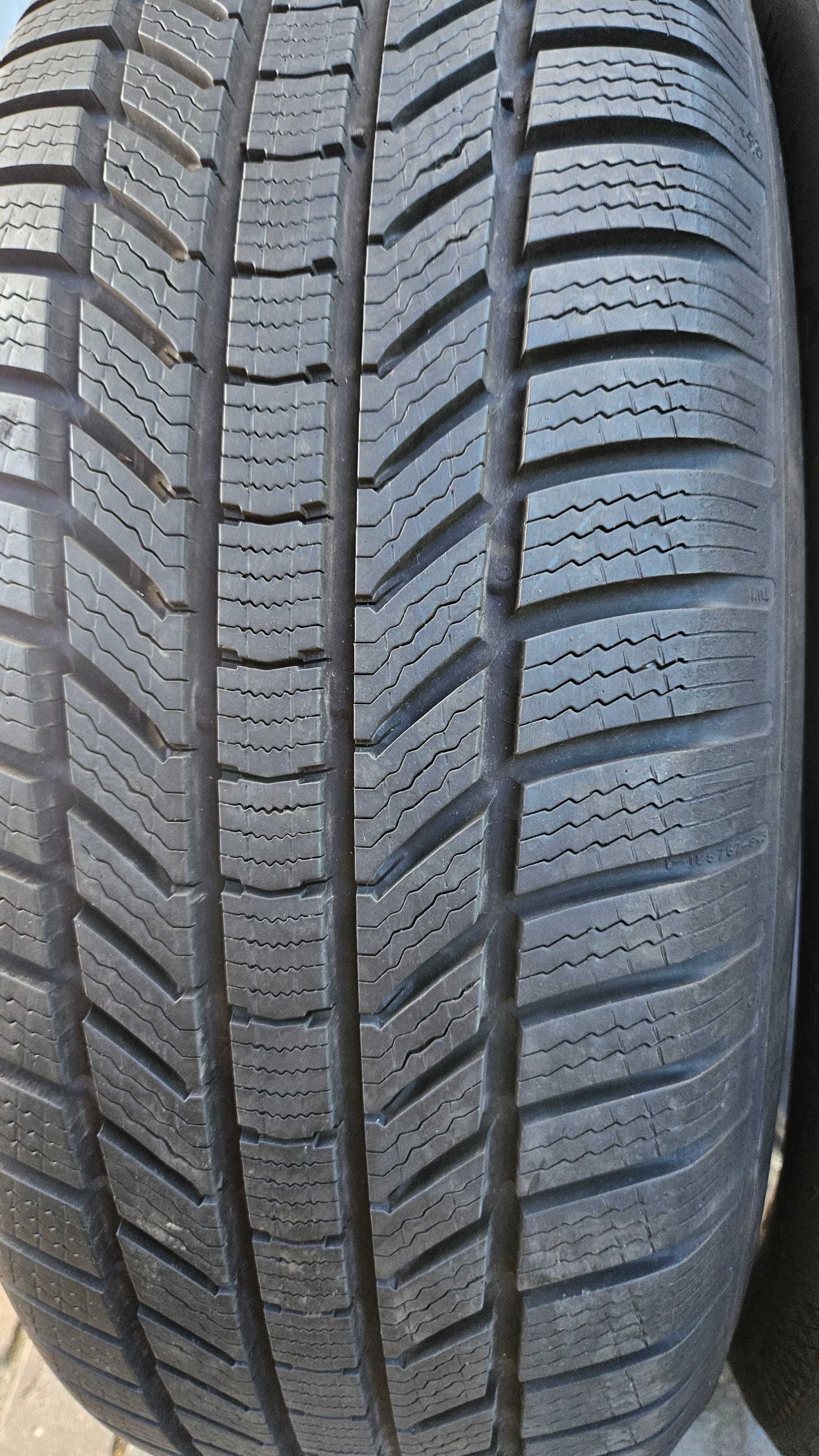 235/60R18 continental winter contact TS 870P