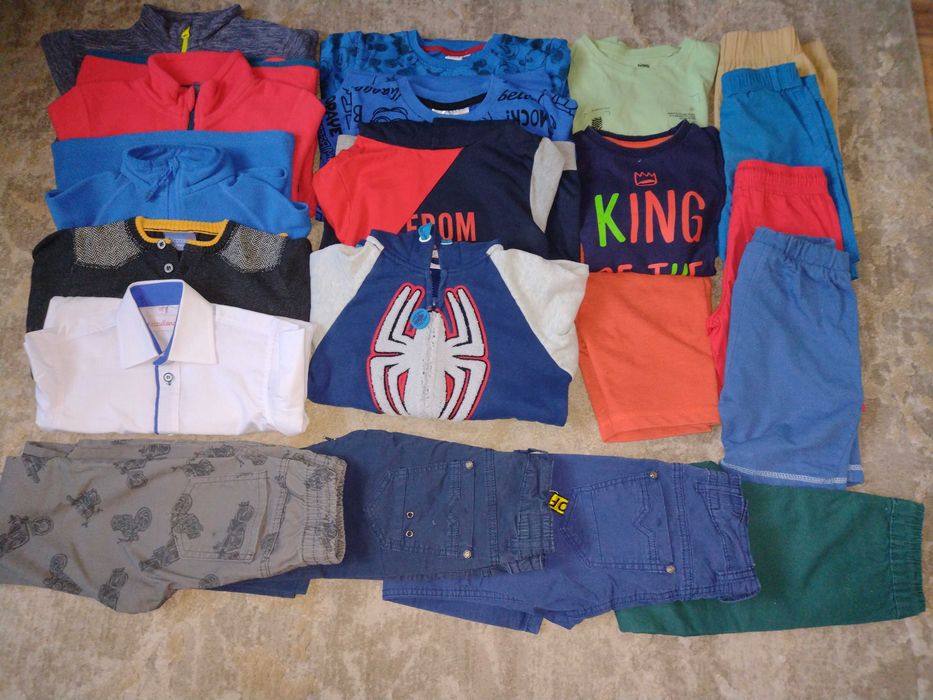 Ubranka dla chłopca rozmiar 110