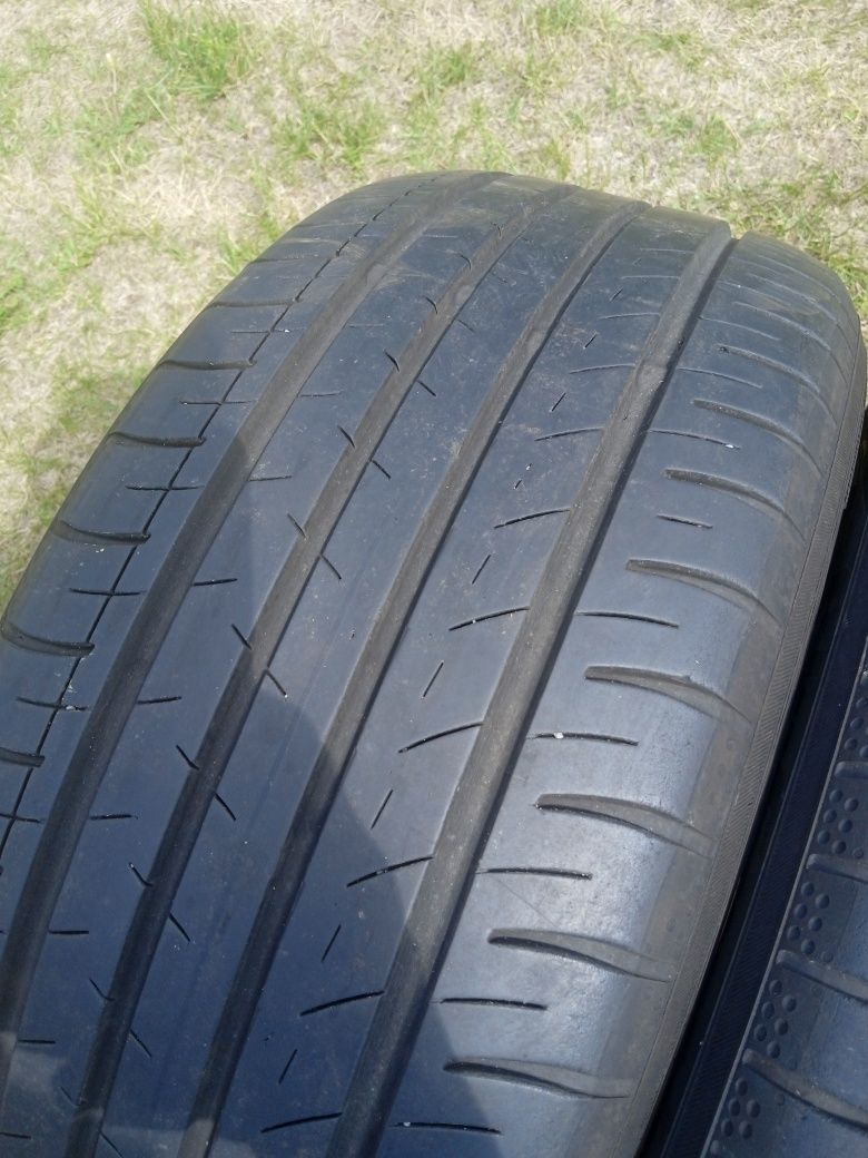 Yokohama Bluearth 225/50/R17 XL