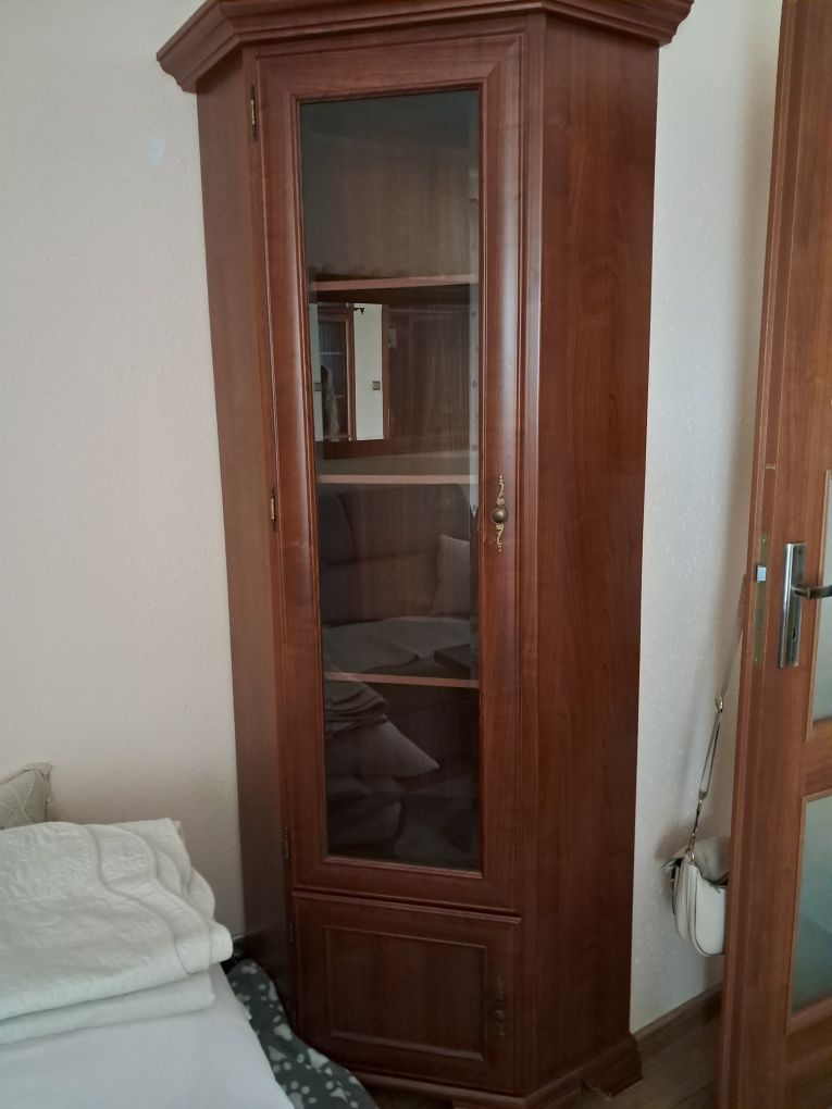Sprzedam meble w bardzo dobrym stanie