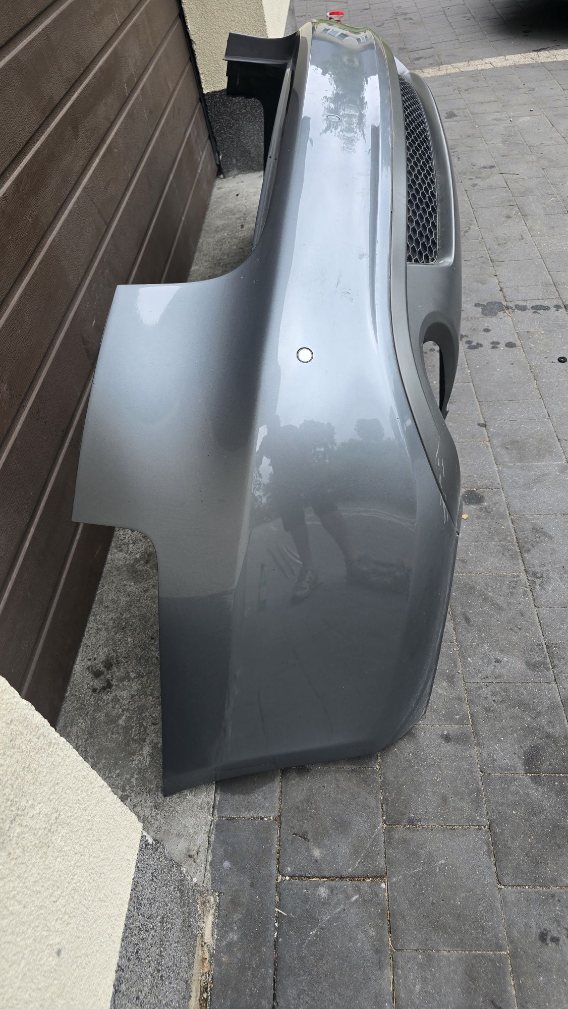 Zderzak tył tylni Audi A4 B8 Kombi S Line pdc LY7G