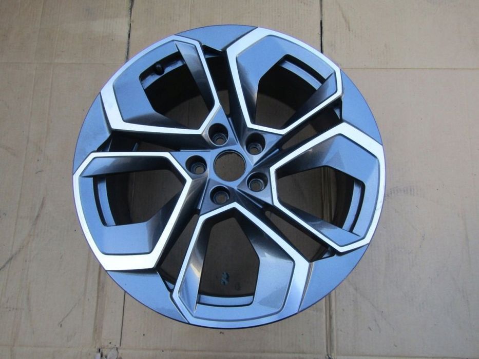 1x Felga 19 Skoda Octavia 7,5j 5x112 ET48 5E3601025S