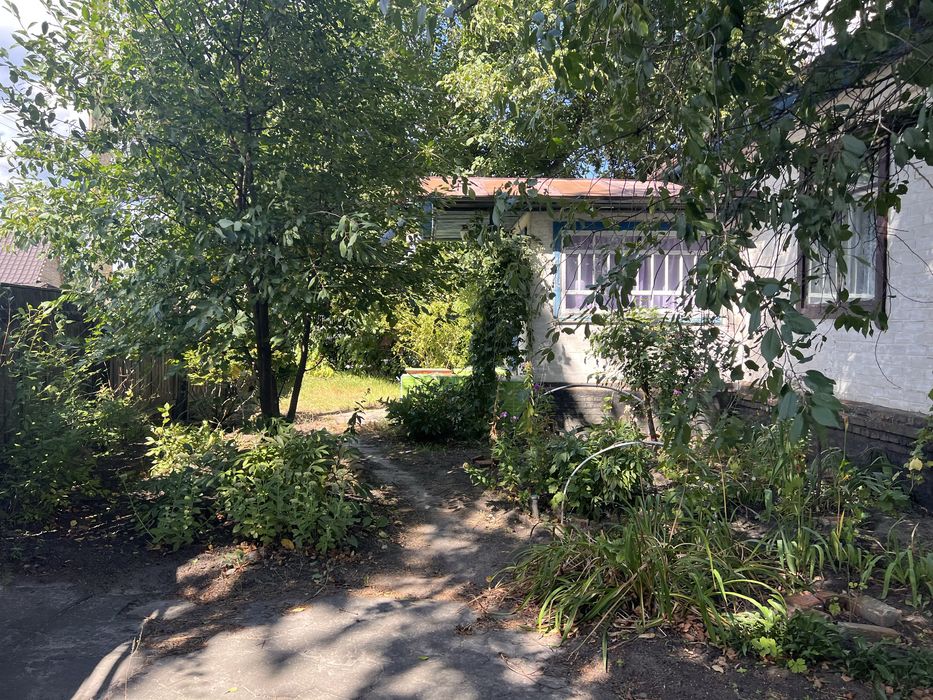 Будинок. Ніжинський район с.Вертіївка