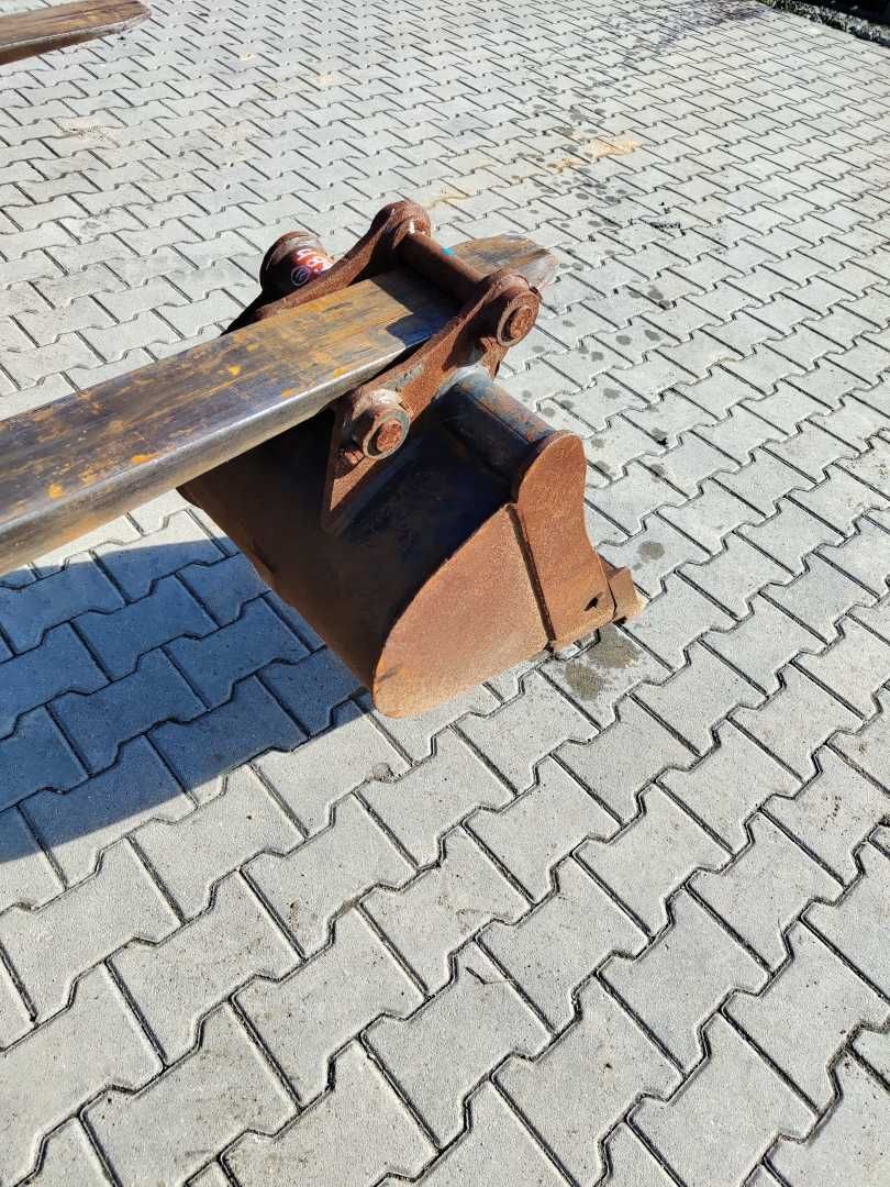 Łyżka kopiąca do koparki minikoparki szer 45cm sworzeń fi35mm