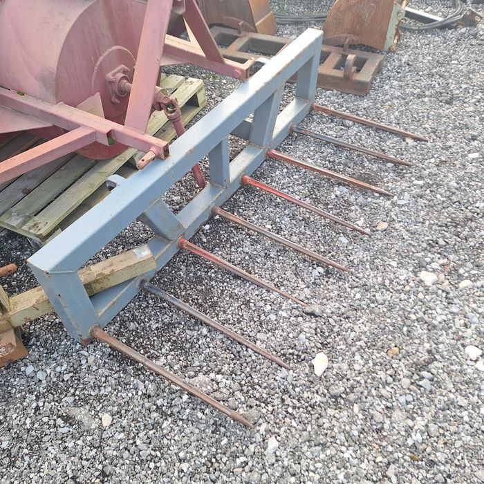 Chwytak bel Widły do słomy widły do obornika 190cm euro ramka