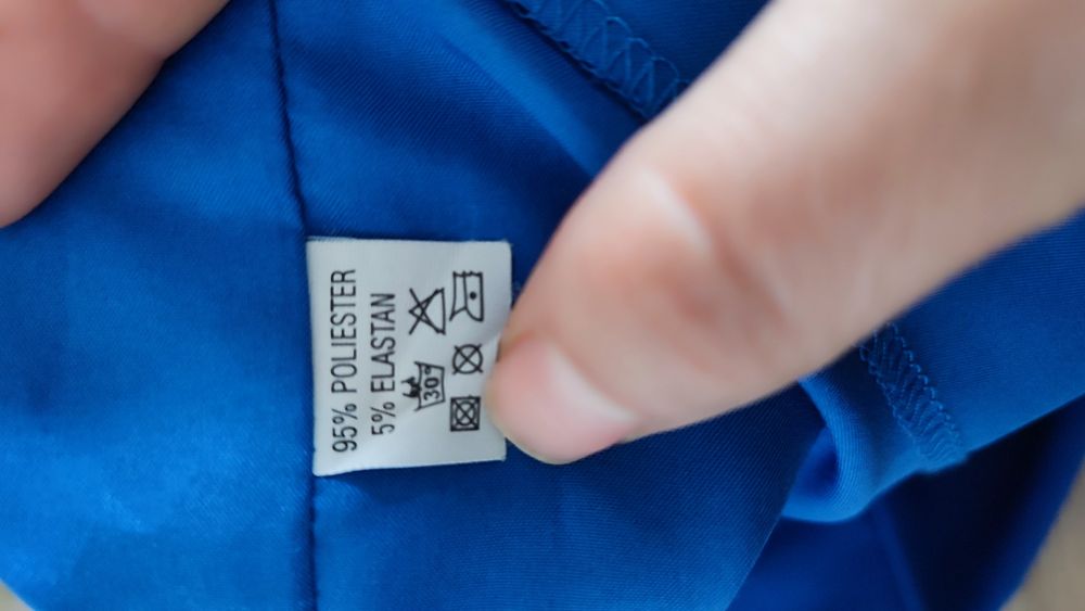 Elegancka niebieska sukienka na wesele, okazję 36