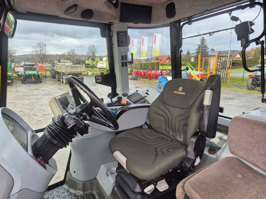 Ciągnik rolniczy Massey Ferguson  7465