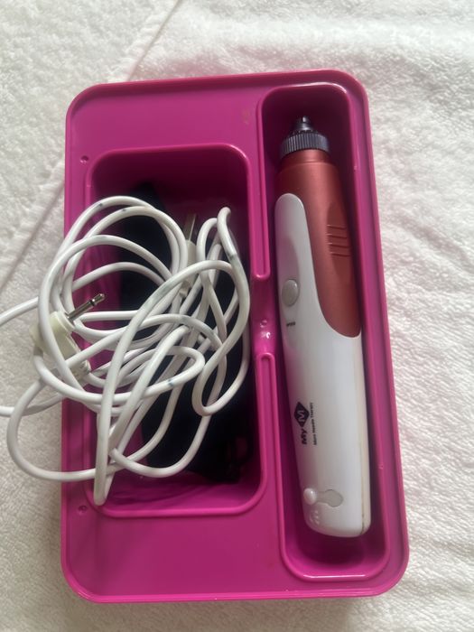 Dermapen eletrica