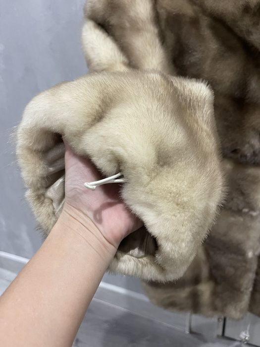 Продам норковую шубу