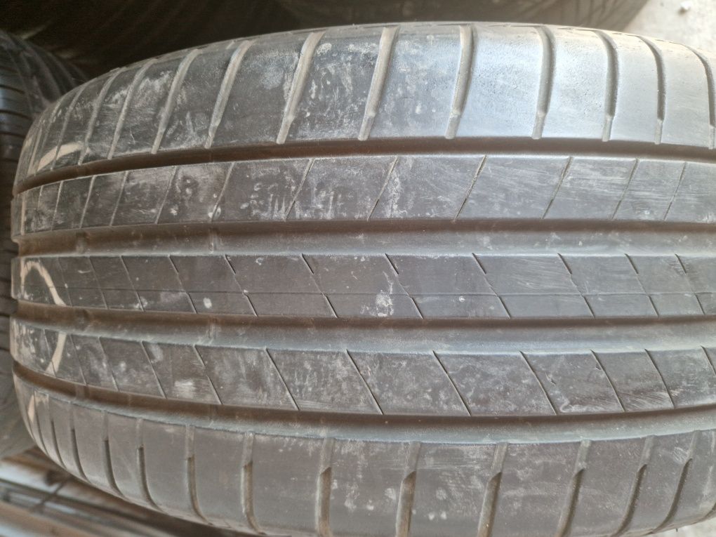 Opony 245/45/19 BRIDGESTONE