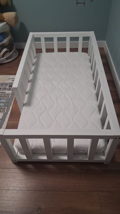 Łóżko z materacem 140x70 HILDING